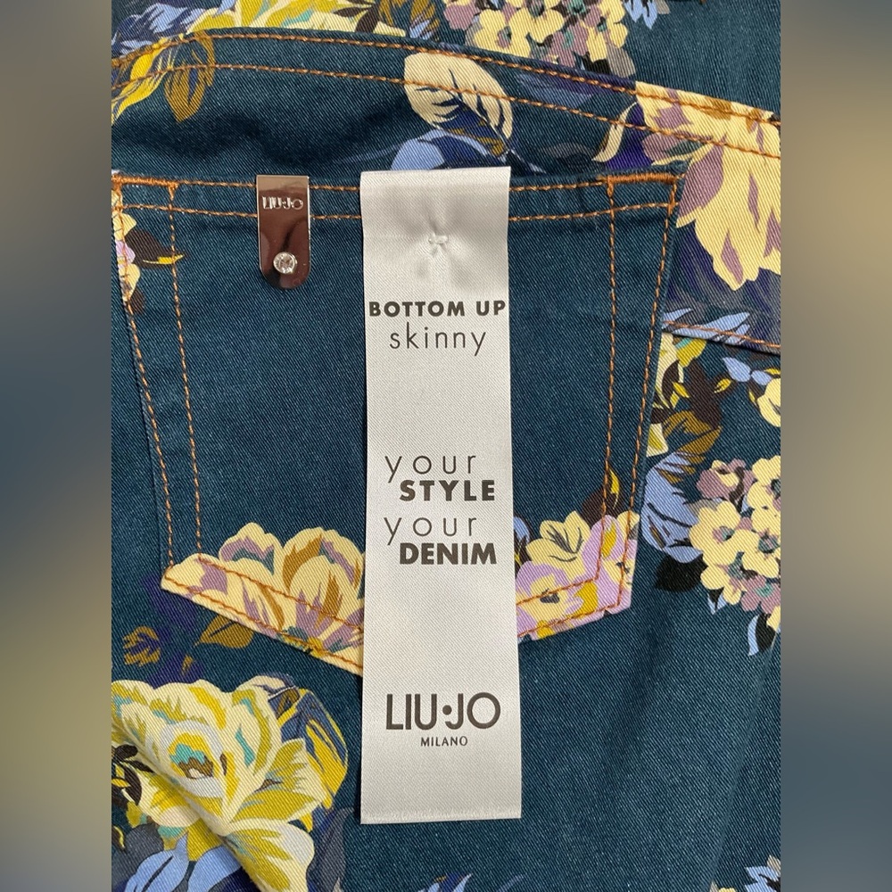LIU.JO 🇮🇹 floral jeans - Picture 9 of 10